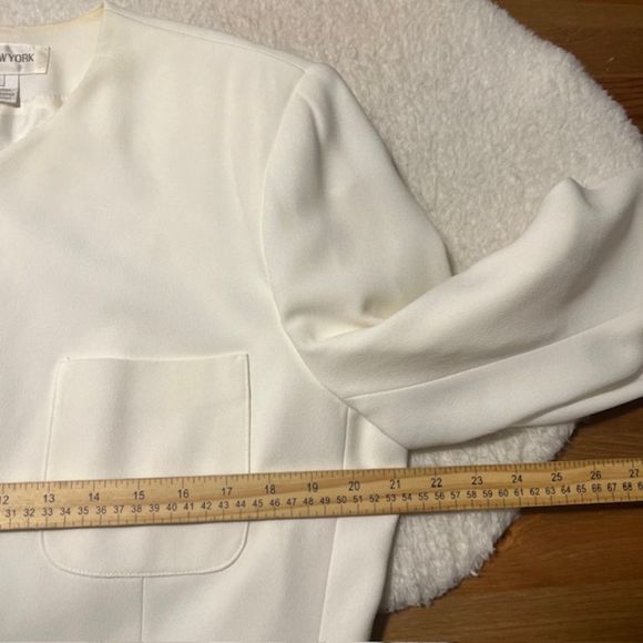 Jones New York Womens Off White Skirt Suit Set Long Sleeve Office Attire Sz 16 - Picture 11 of 14